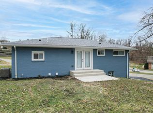3986 Hazelwood Dr, Monroeville, PA 15146