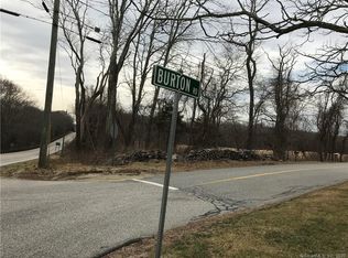 509 Preston Rd, Jewett City, CT 06351