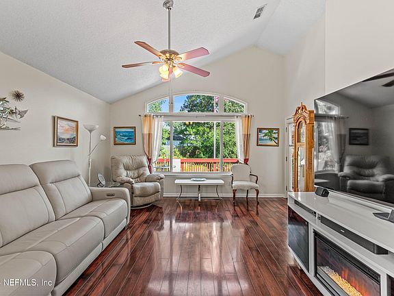 5th image of 14395 PELICAN BAY Court