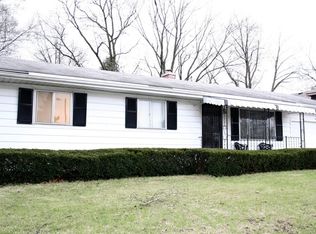 1210 S Mattis Ave, Champaign, IL 61821