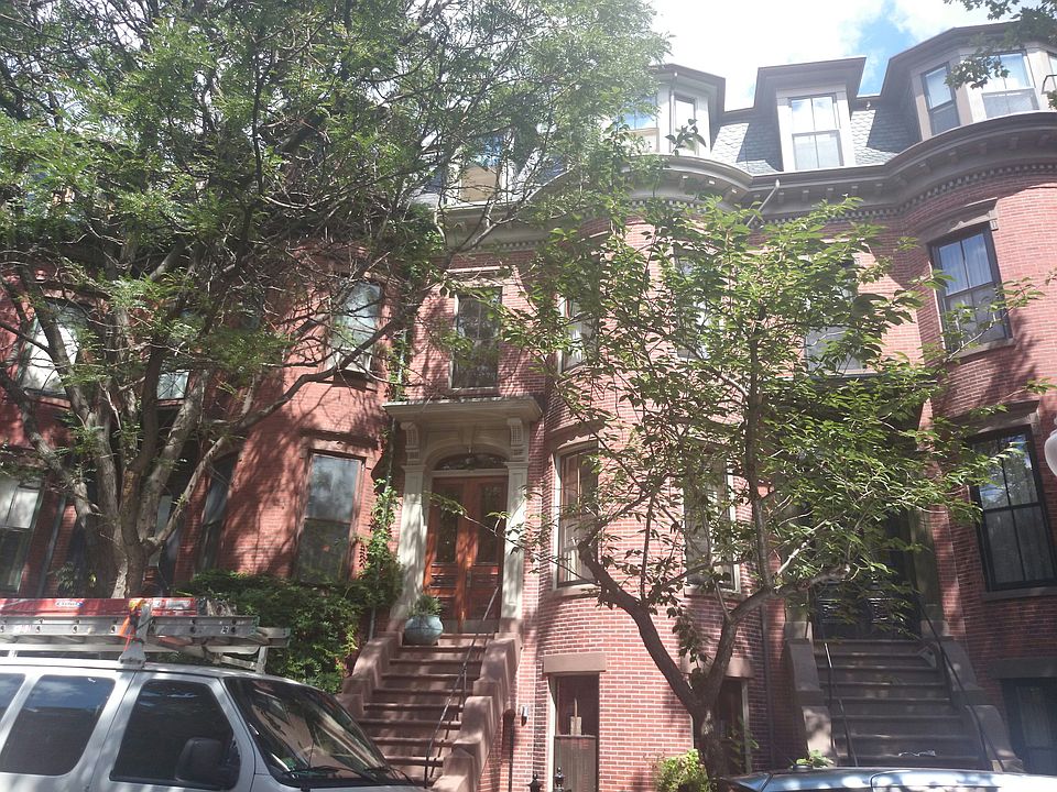 2nd image of 167 W Brookline St