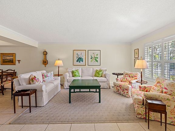 4th image of 2820 Cardinal Dr #11