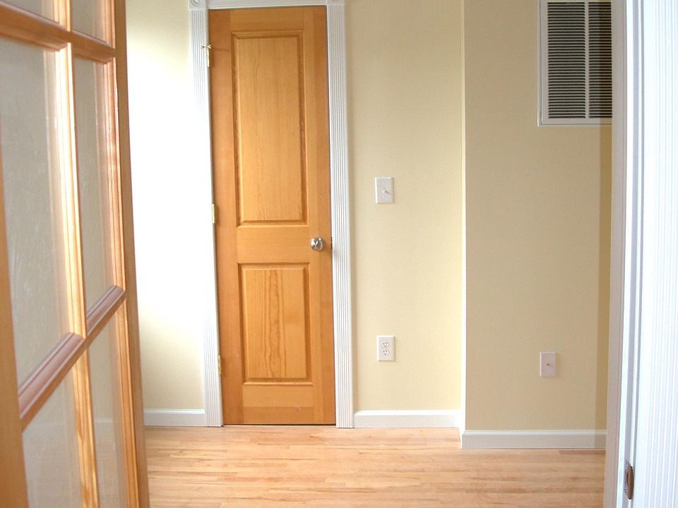 Looking into the bedroom from the livingroom