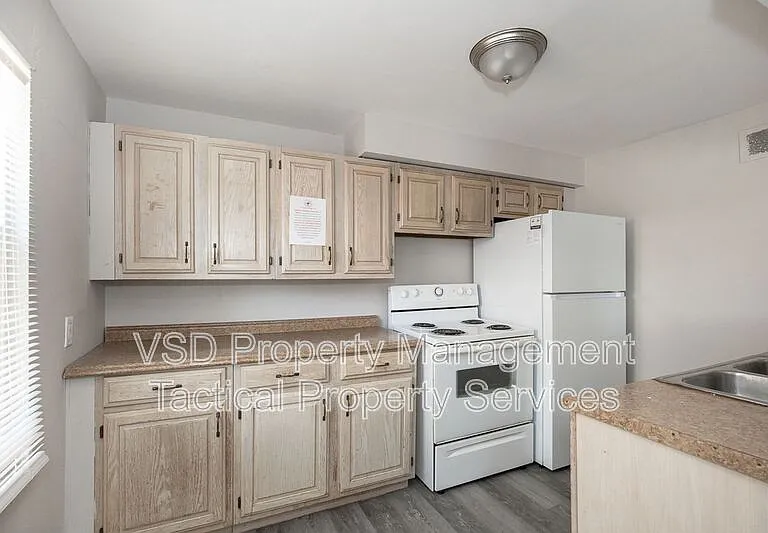 20131 Crystal Ave #UP — Photo 13