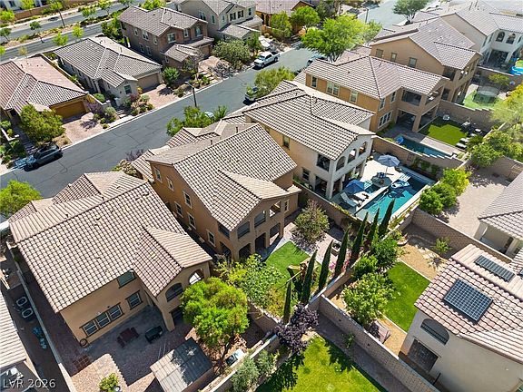 4th image of 12242 Argent Bay Ave