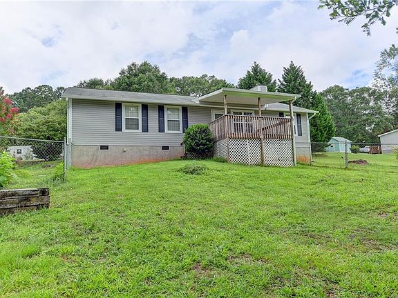 3rd image of 950 Kathleen Ln