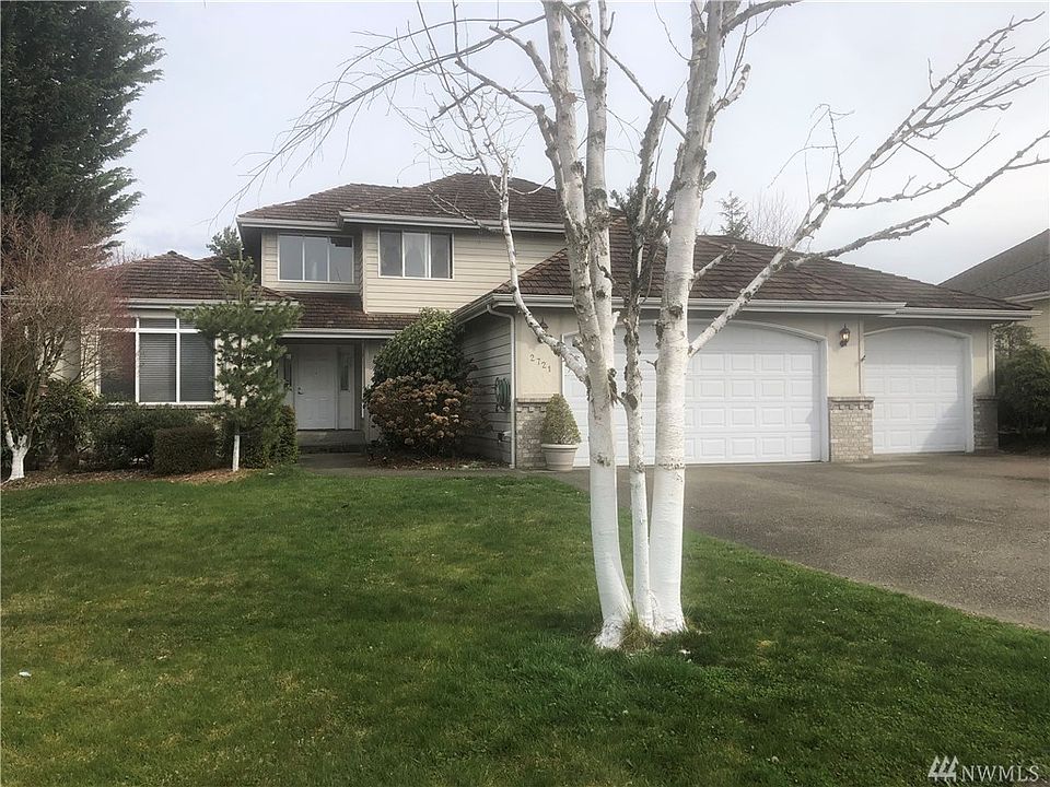 1st image of 2721 18th St SE