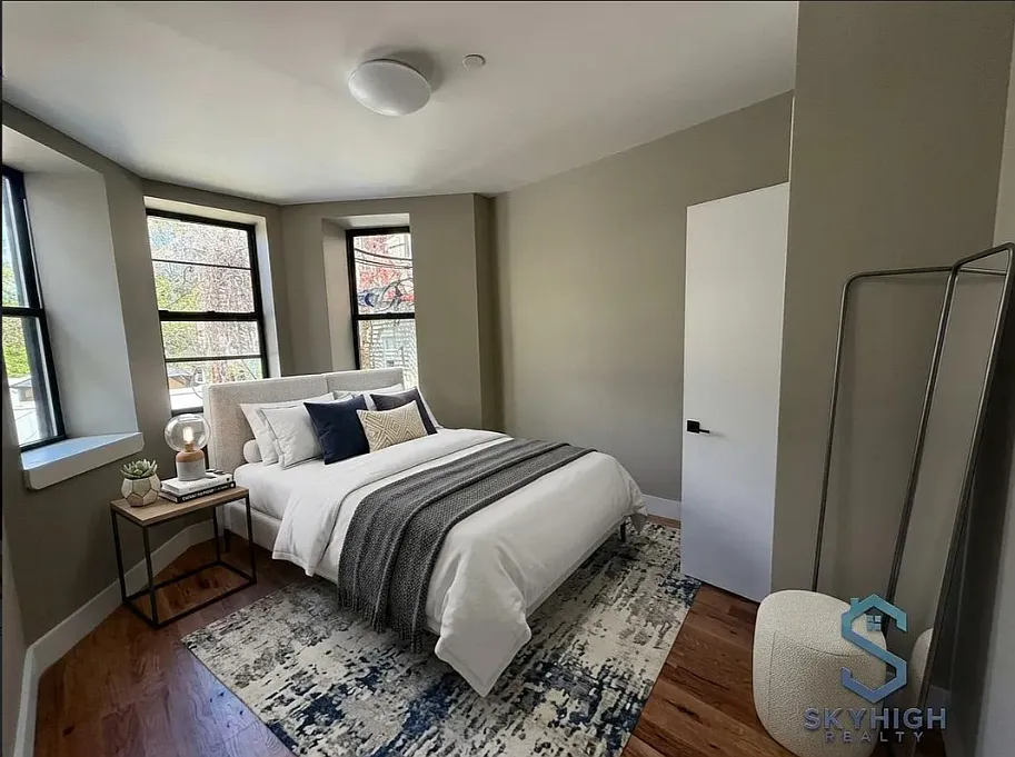 Building Photo - 2911 Avenue D #1AB