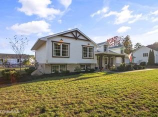 3118 Lone Pine Rd, Schenectady, NY 12303