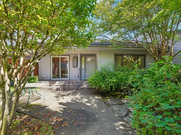 8455 SW Lafayette Way, Wilsonville, OR 97070