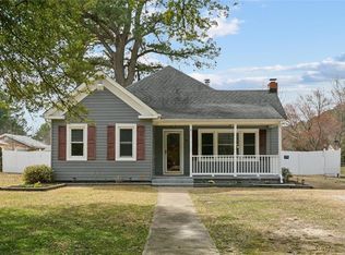 42 Cedar Rd, Poquoson, VA 23662