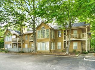 906 Country Park Dr SE, Smyrna, GA 30080