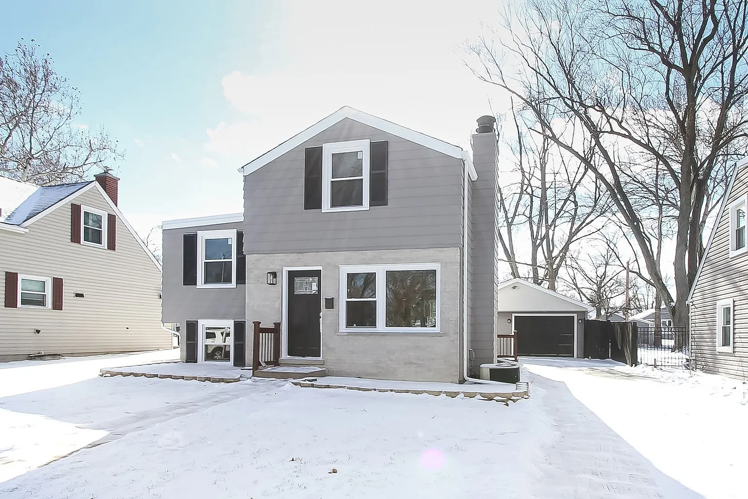 133 W Park Dr photo 1
