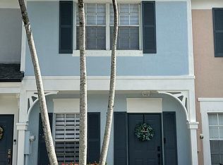 5521 Parade Pl, Margate, FL 33063