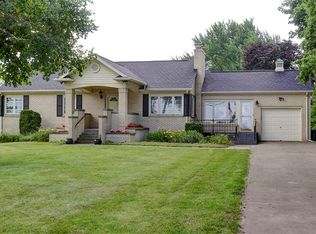 717 Cedar Point Rd, Sandusky, OH 44870