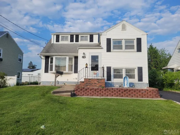 24 Carter Pl, Parlin, NJ 08859