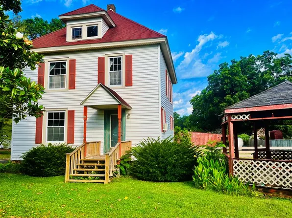 26293 Shoremain Dr, Bloxom, VA 23308