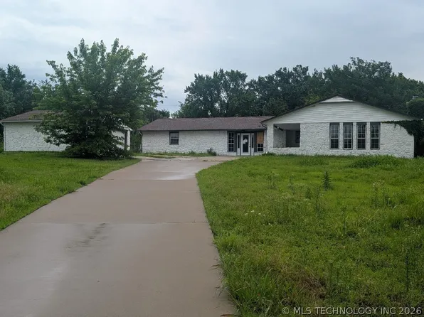 156 County Road 3237, Bartlesville, OK 74003