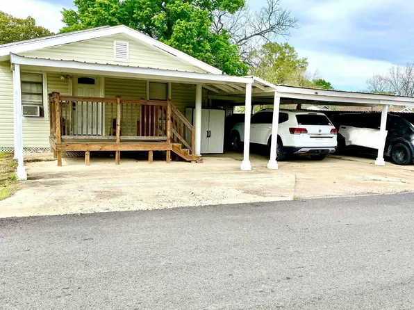 426 W Spruce St, Crowley, LA 70526