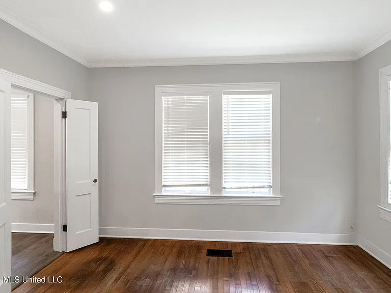 4097 Redwing Ave — Photo 10
