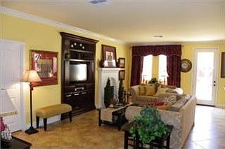1st image of 3315 Banyon Cir