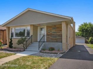 5037 Harnew Rd S, Chicago, IL 60453