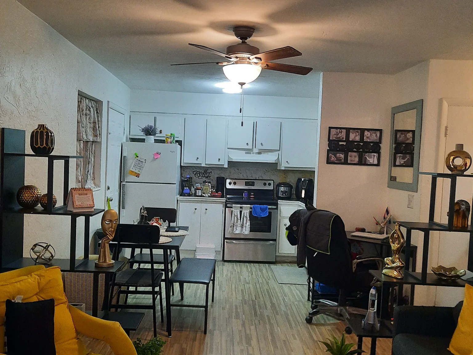 2 bed, 663 sqft, $1,950 — Photo 1