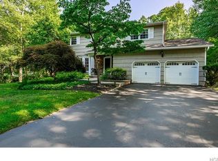 23 Long Meadow Dr, New City, NY 10956