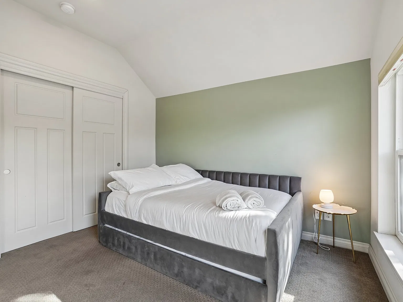 2226 N Washington St — Photo 3