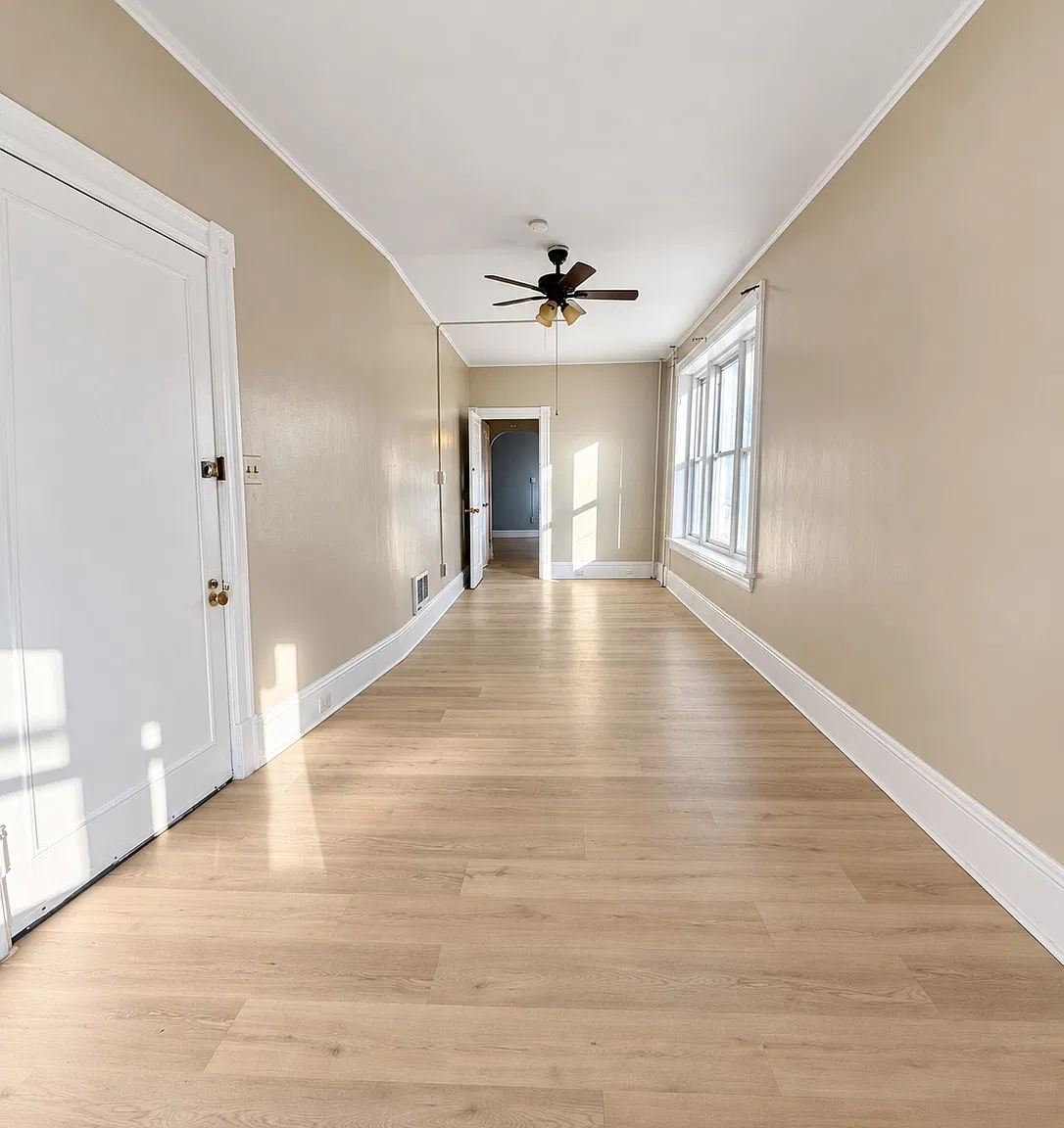 2 bed, 1002 sqft, $1,250 — Photo 4