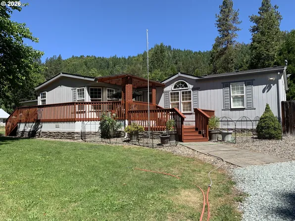22282 Tiller Trail Hwy, Days Creek, OR 97429
