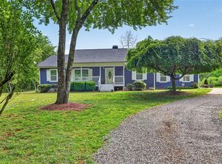 195 Phillips Dr, Cleveland, GA 30528