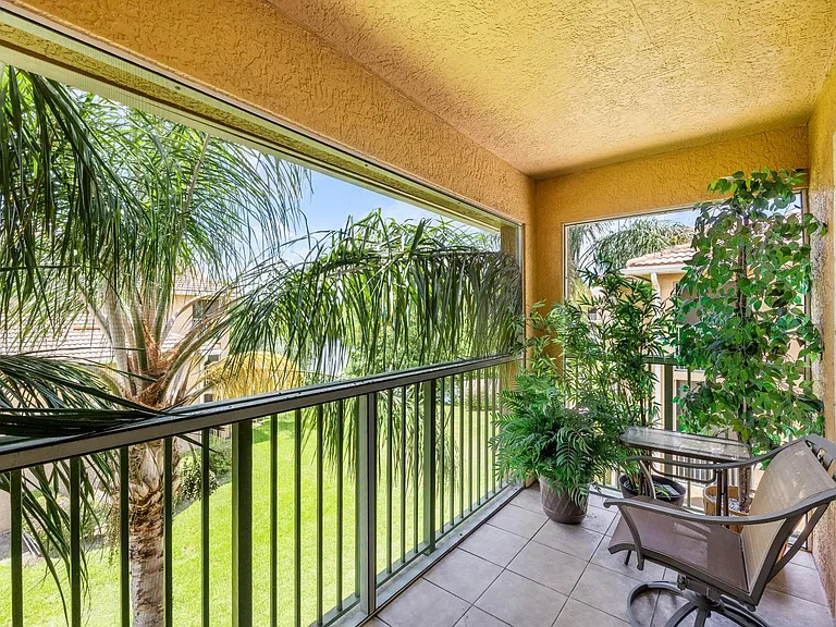 3721 NW Mediterranean Ln #8-304 — Photo 28