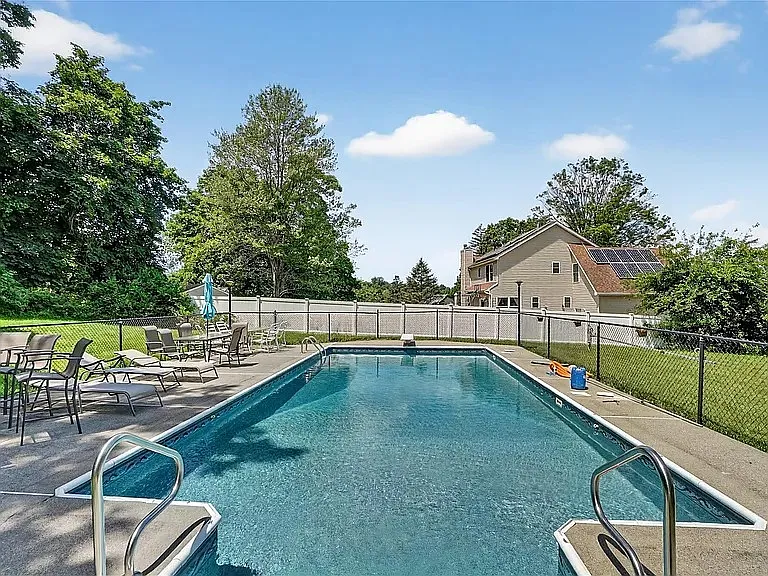 229 Orchard Dr — Photo 29