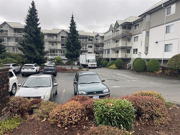 2nd image of 31930 Old Yale Rd #306
