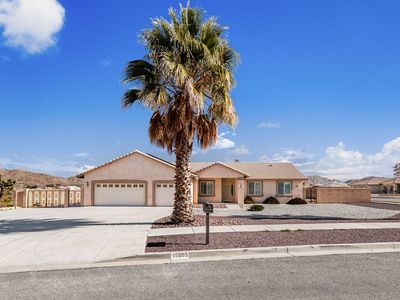 15095 Douglas St, Apple Valley, CA, 92307