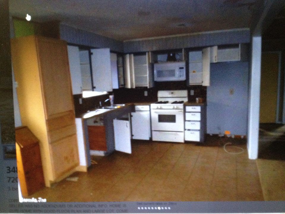 Kitchen - Before