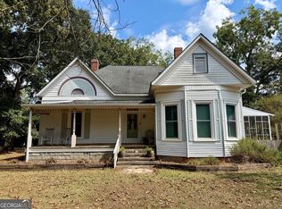 53 9th St, Carlton, GA 30627