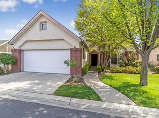 3114 W Wellington Ln, Fresno, CA