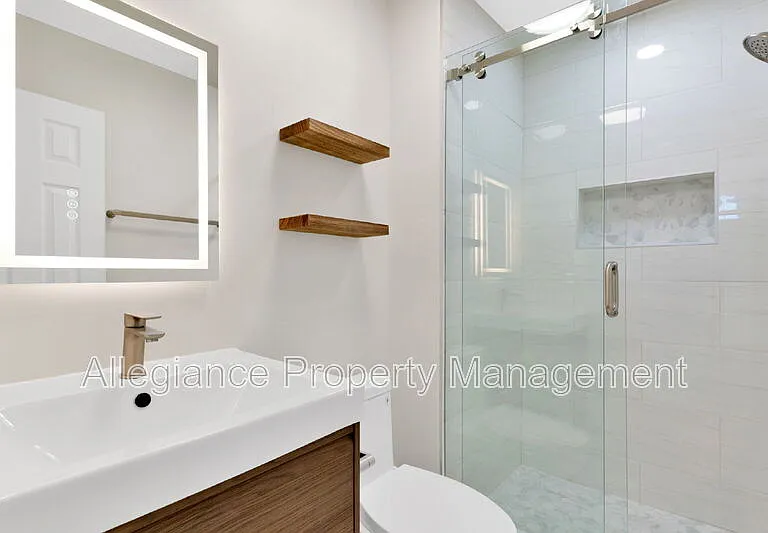 6630 Medinah Ln — Photo 27