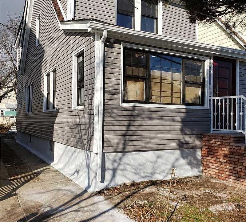 2nd image of 16819 110th Ave