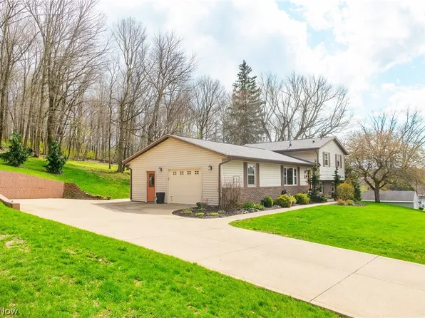 241 Monroe St, Fredericksburg, OH 44627