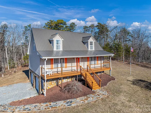 1055 Deer Park Rd, Nebo, NC 28761