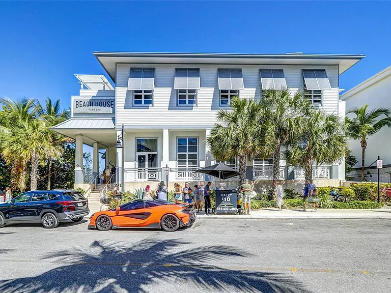 133 N Pompano Beach Blvd #108 — Photo 43