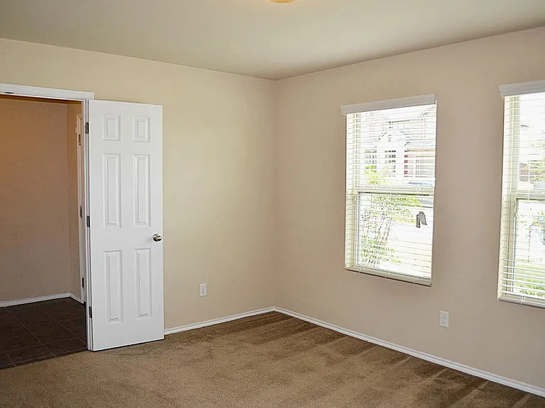 3610 Loma Gaile Ln — Photo 6