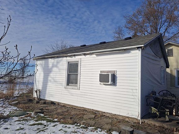 3rd image of 9015 N State Hwy #63