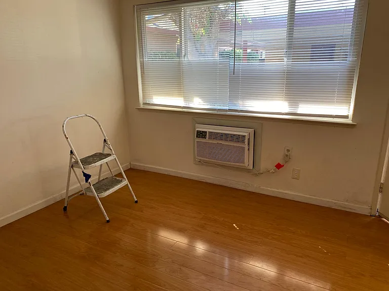 3760 Peacock Ct #2 — Photo 8