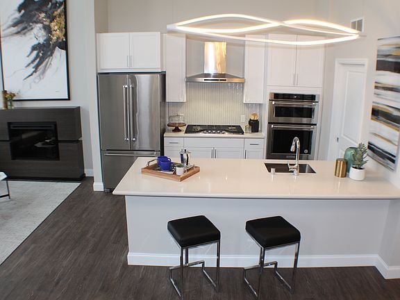 4th image of 3014 Holmes Ave S #101