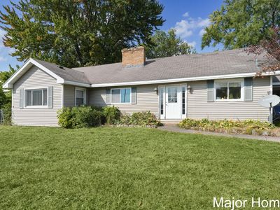 3705 Lake Michigan Dr NW, Grand Rapids, MI, 49534