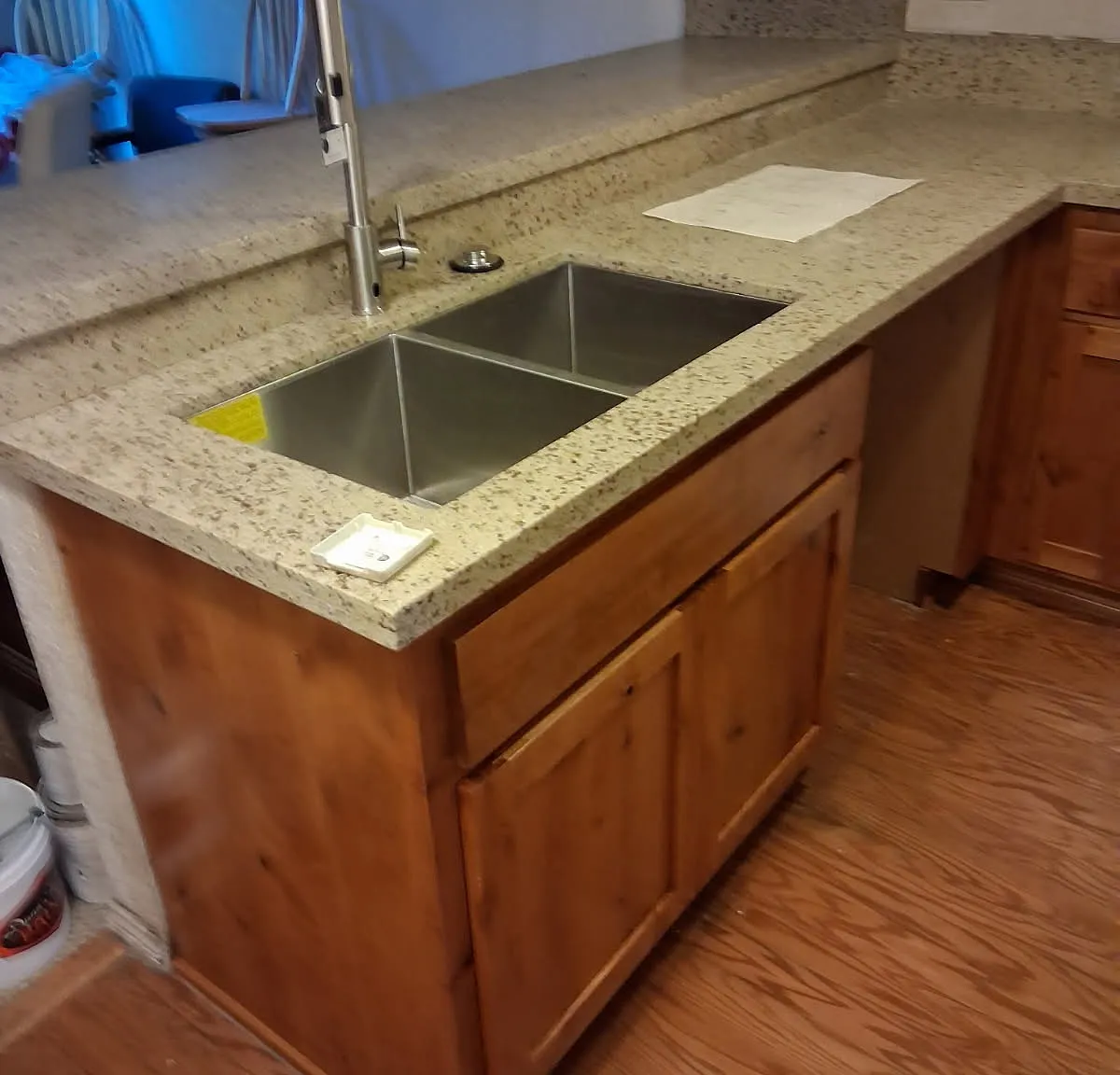 2 bed, 1.5 bath, 1280 sqft, $1,800 — Photo 2